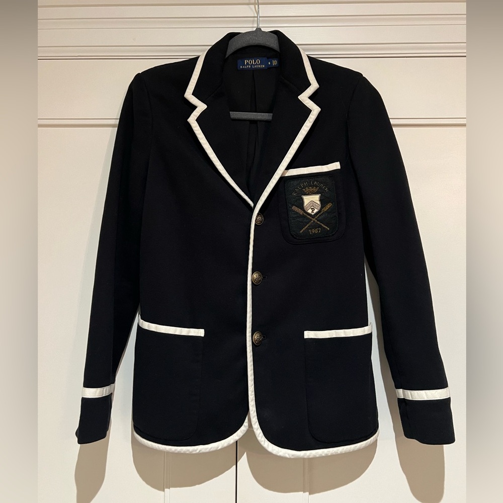 Classic Polo Ralph Lauren Navy Blazer with Off White Trim, Like New, size 6